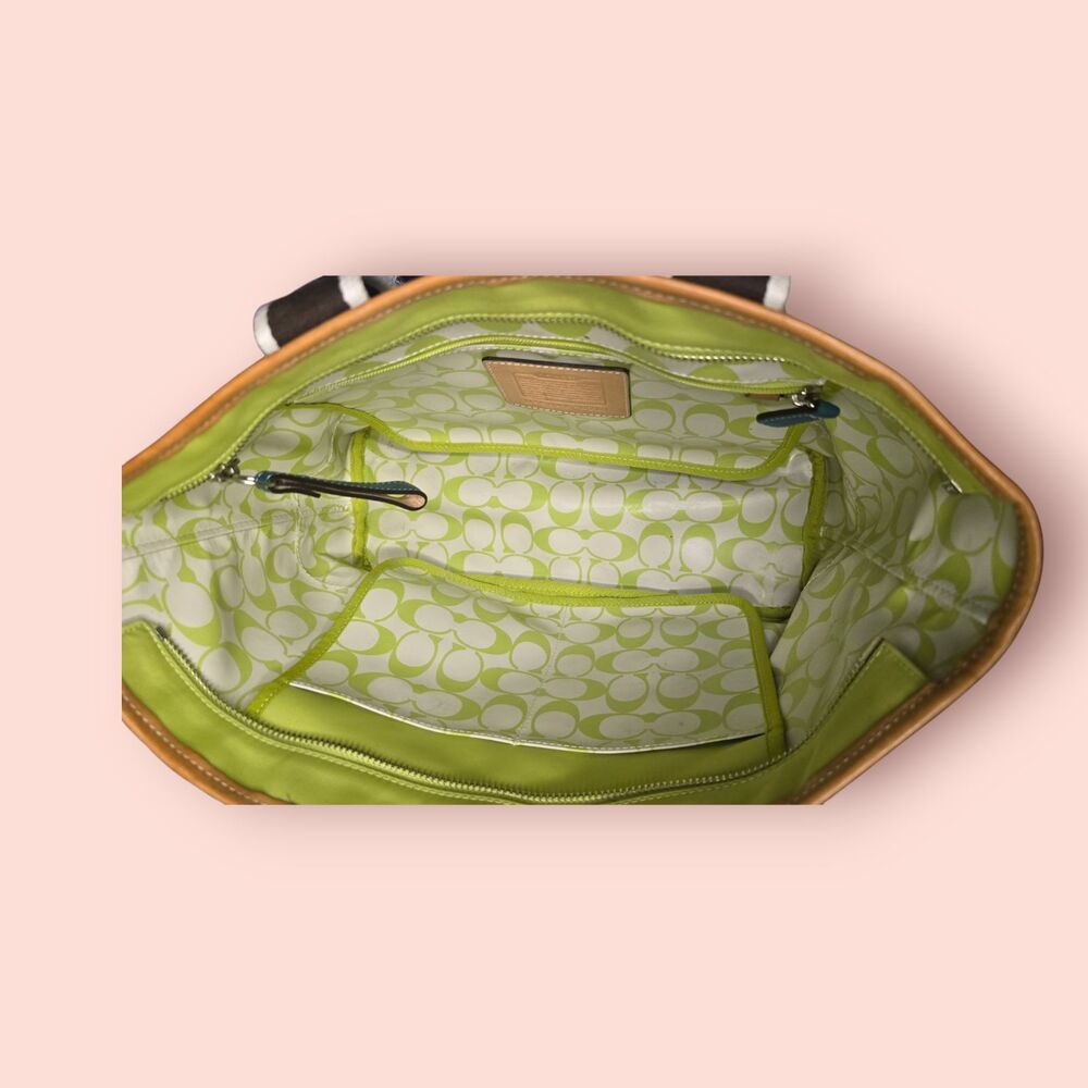 Coach Hampton Weekend Tote Lime Green Chartreuse Nylon Y2K Tote Bag C04K-6261 - Picture 6 of 8